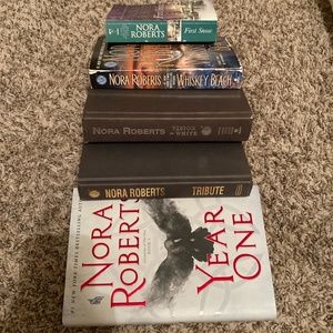 Nora Roberts bundle